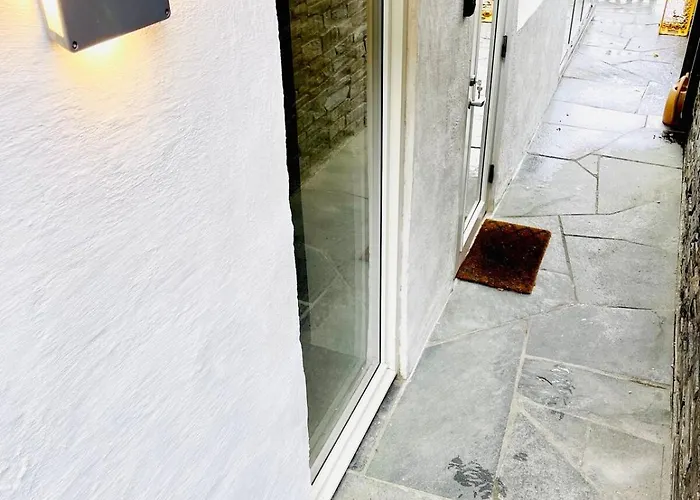 Feriehus Floien -free Parking *